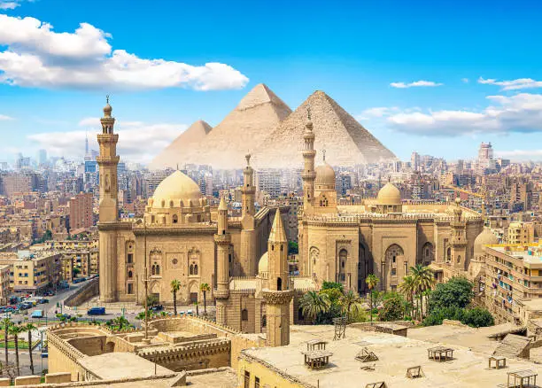 Britishey Cairo